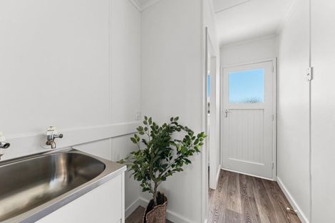 Photo of property in 43a Wallace Place, Westown, New Plymouth, 4310