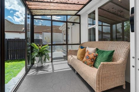 Photo of property in 19 Belfield Street, Dallington, Christchurch, 8061