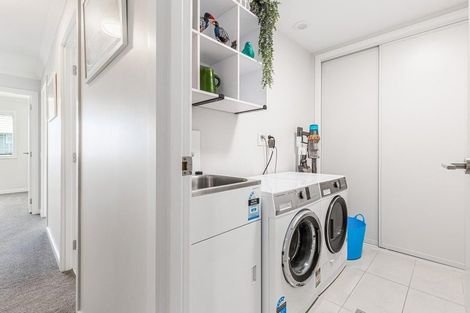 Photo of property in 74 Eaves Bush Parade, Orewa, 0931