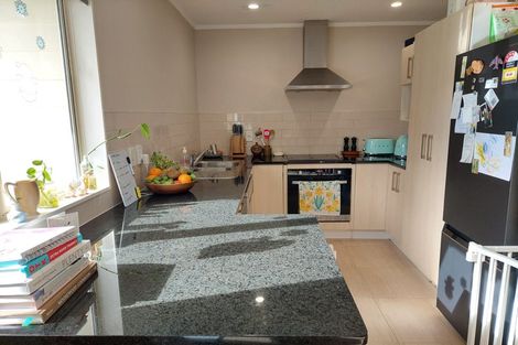 Photo of property in 53 Barbados Drive, Unsworth Heights, Auckland, 0632