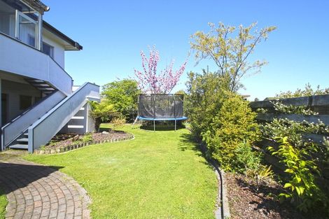 Photo of property in 2 Kapua Place, Taupo, 3330