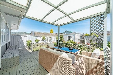 Photo of property in 20a Holyoake Crescent, Avalon, Lower Hutt, 5011