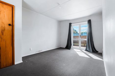 Photo of property in 4 Kauri Drive, Wairakei, Taupo, 3332