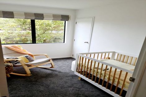 Photo of property in 4/262 Onewa Road, Birkenhead, Auckland, 0626