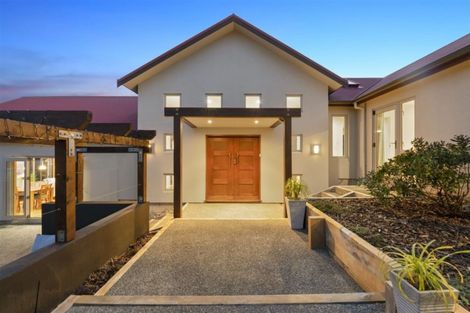 Photo of property in 407 Grays Road, Pauatahanui, Porirua, 5381