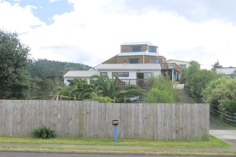 Photo of property in 305 The Drive, Whangamata, 3620