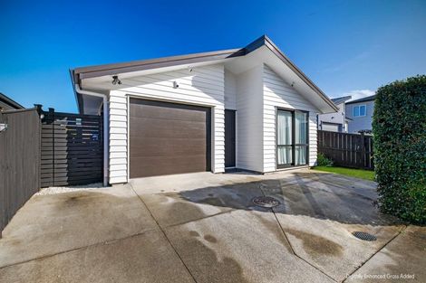 Photo of property in 11 Survila Street, Takanini, 2110