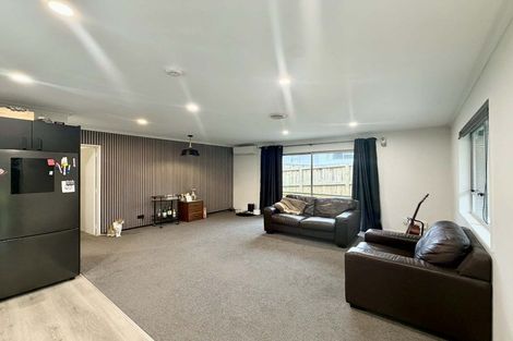 Photo of property in 6 Newlyn Place, Welbourn, New Plymouth, 4312