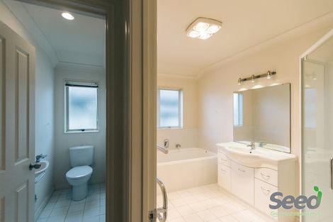 Photo of property in 2 Roderick Place, Rototuna, Hamilton, 3210