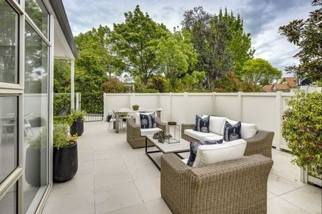 Photo of property in 4/14 Greenwood Road, Havelock North, 4130