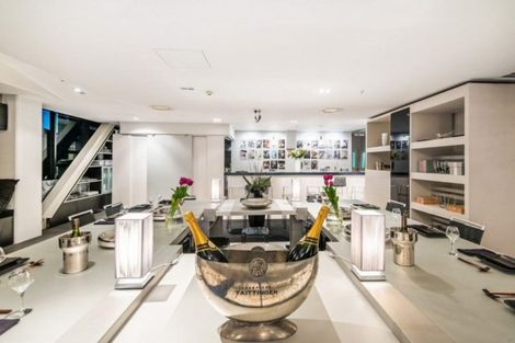 Photo of property in 3a/2 Saint Martins Lane, Grafton, Auckland, 1010