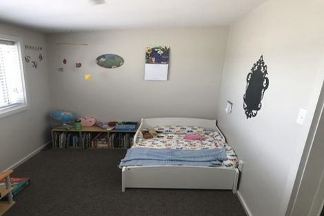 Photo of property in 2/30 Woodford Terrace, Ilam, Christchurch, 8053