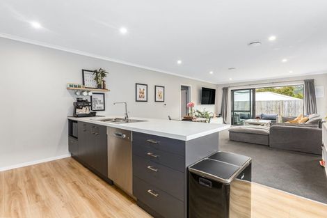 Photo of property in 8 Peter Tapp Way, Wainuiomata, Lower Hutt, 5014