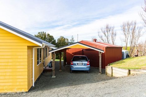 Photo of property in 16 Nikau Lane, Maungaturoto, 0520
