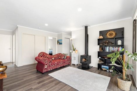 Photo of property in 44 Quinnat Street, Albert Town, Wanaka, 9305