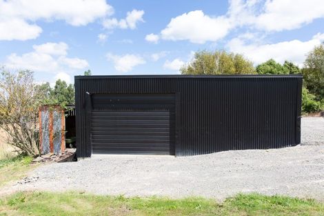 Photo of property in 133 Adelaide Road, Dannevirke, 4930