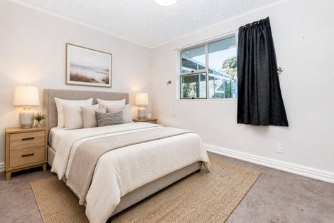 Photo of property in 38 Norfolk Crescent, Otaki Beach, Otaki, 5512
