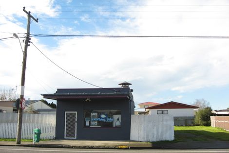 Photo of property in Fish & Chips Shop, 423 Murdoch Road West, Raureka, Hastings, 4120