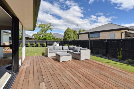Photo of property in 4 Wairepo Close, Rangiora, 7400
