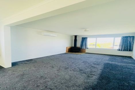 Photo of property in 90 Oriel Avenue, Tawa, Wellington, 5028