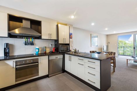 Photo of property in 11/6 Islington Avenue, New Lynn, Auckland, 0600