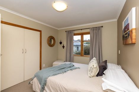 Photo of property in 5 Eatwell Avenue, Paraparaumu Beach, Paraparaumu, 5032
