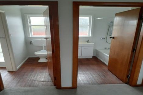 Photo of property in 15 Mako Mako Road, Levin, 5510