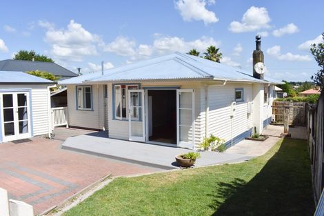 Photo of property in 6 Queen Street, Cambridge, 3434