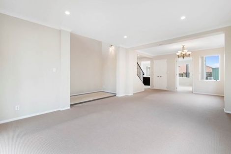 Photo of property in 6 Karson Place, Flat Bush, Auckland, 2016