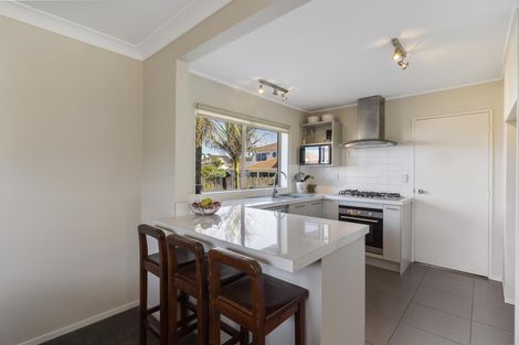 Photo of property in 3/13 Westview Court, Somerville, Auckland, 2014