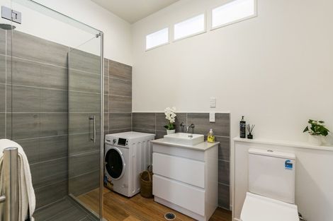 Photo of property in Metro Apartments, 5/220 Thorndon Quay, Pipitea, Wellington, 6011