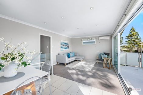 Photo of property in 225 Muritai Road, Eastbourne, Lower Hutt, 5013