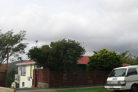 Photo of property in 13 Fenchurch Grove, Stokes Valley, Lower Hutt, 5019