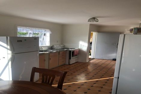 Photo of property in 277 Panama Road, Mount Wellington, Auckland, 1062
