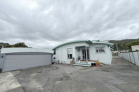 Photo of property in 8 Fergusson Street, Waterloo, Lower Hutt, 5011