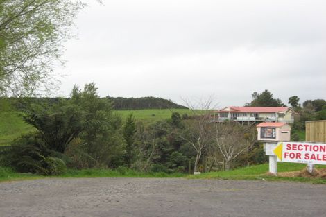 Photo of property in 119a-b Wairau Road, Oakura, 4314