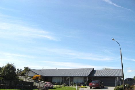 Photo of property in 11 Ash Place, Whalers Gate, New Plymouth, 4310