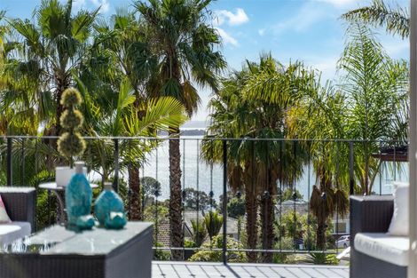 Photo of property in 13 Callender Place, Shelly Park, Auckland, 2014