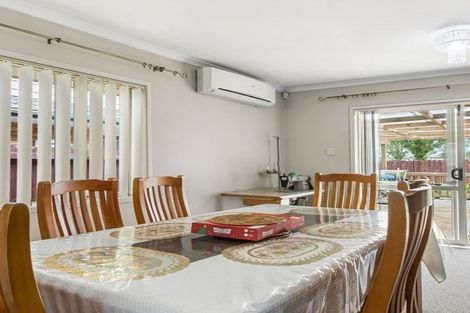 Photo of property in 20 Tussock Avenue, Mangere, Auckland, 2022