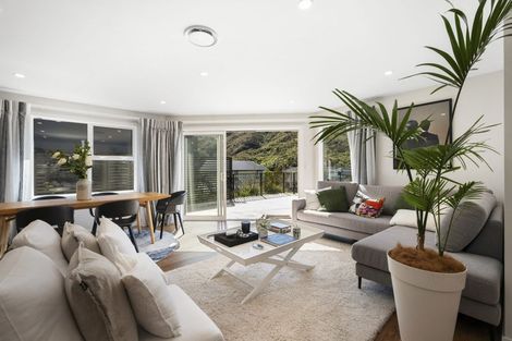 Photo of property in 23 Porokaiwhiri Street, Crofton Downs, Wellington, 6035