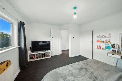 Photo of property in 17 Marama Avenue North, Otatara, Invercargill, 9879