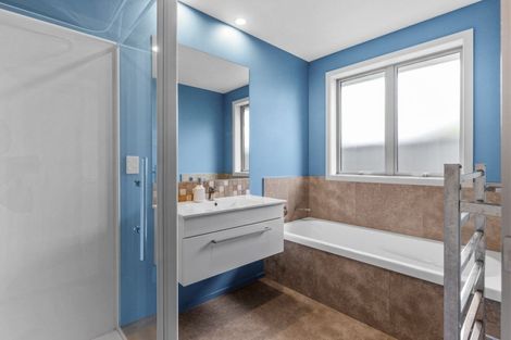 Photo of property in 17 Margaret Avenue, Havelock North, 4130