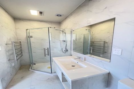 Photo of property in 88b John Downs Drive, Browns Bay, Auckland, 0630