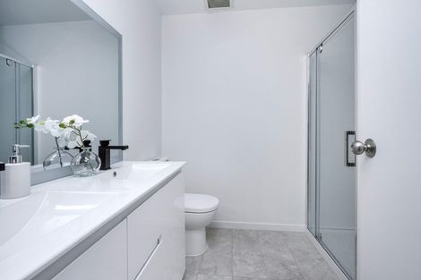 Photo of property in 12/241 Hinemoa Street, Birkenhead, Auckland, 0626