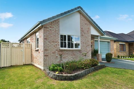 Photo of property in 8 Espalier Drive, Henderson, Auckland, 0612