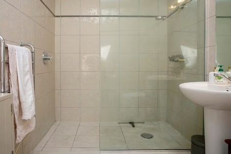 Photo of property in 2/870 Acacia Bay Road, Acacia Bay, Taupo, 3330