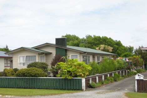 Photo of property in 90 Domett Street, Westport, 7825