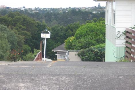 Photo of property in 28 Seaview Road, Glenfield, Auckland, 0629