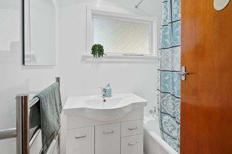 Photo of property in 2/25 Manson Avenue, Stoke, Nelson, 7011