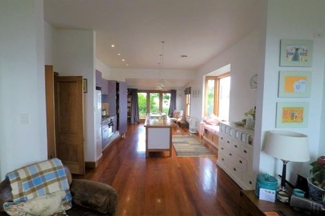 Photo of property in 33 Harland Street, Brooklyn, Wellington, 6021